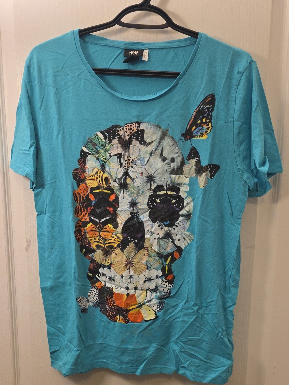 H&M Turquoise Short-Sleeve Tee with Multicolor Butterfly Skull Print